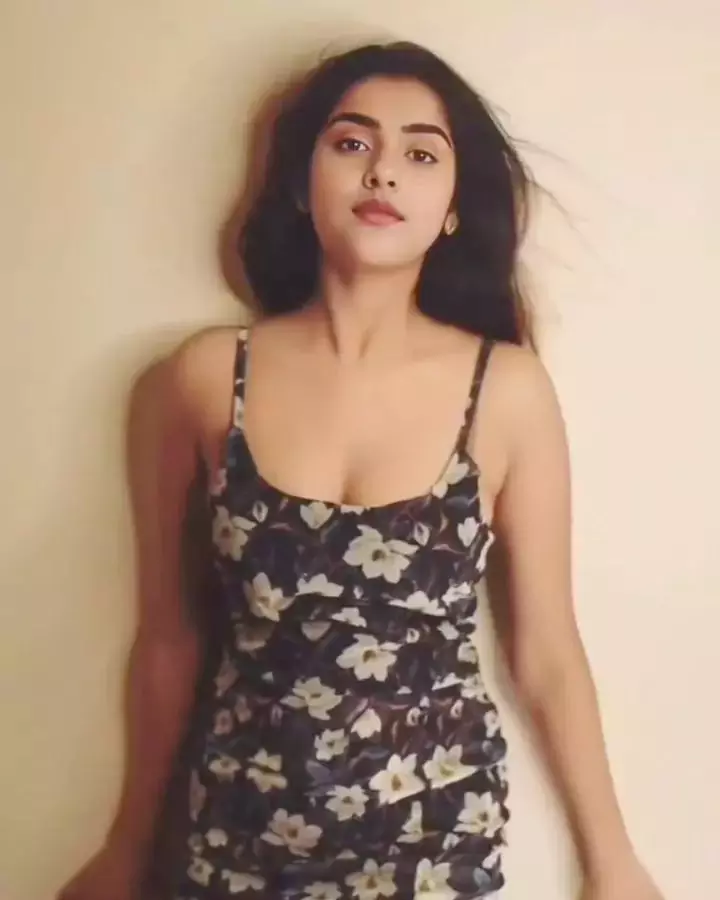 Shweta singh affordable beautiful sexy intelligent expensive girls agency hotel stay cheap rate real