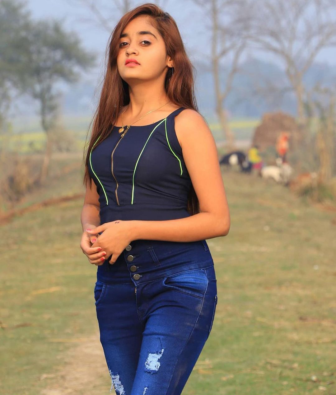 Bindass kavya blue dress hot sexy escorts girl sohanisharma