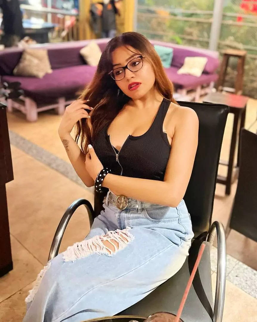 Simran kaur new style hot sexy escorts girl sohanisharma